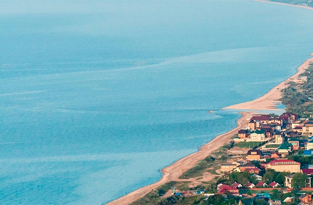 ����: GLOBAL LOOK press